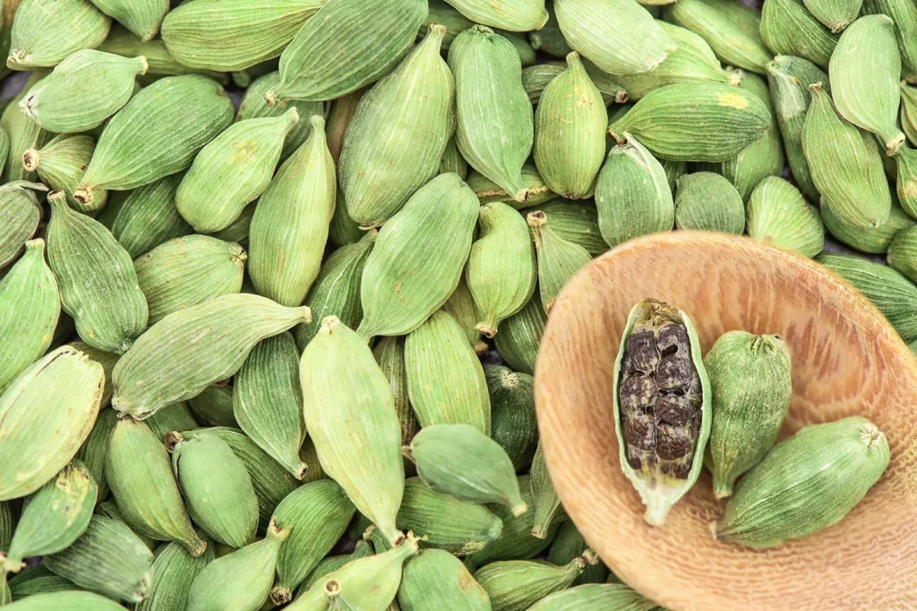 cardamom-elettaria-cardamomum-isolated-white-background-top-view-flat-lay-bdbd